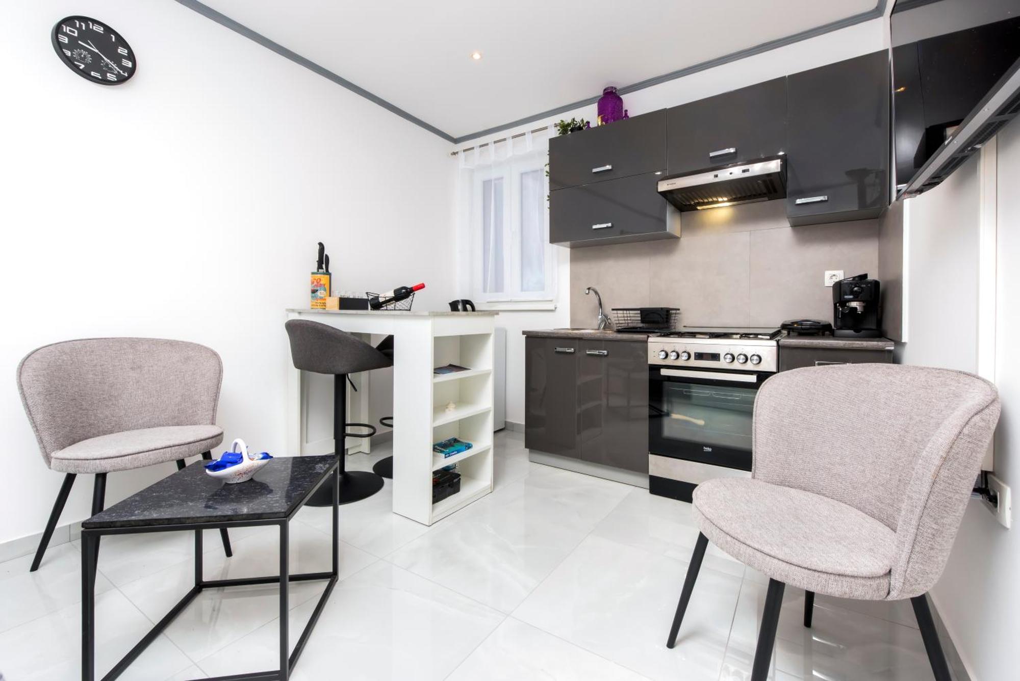 Apartment Leo Rovinj Buitenkant foto